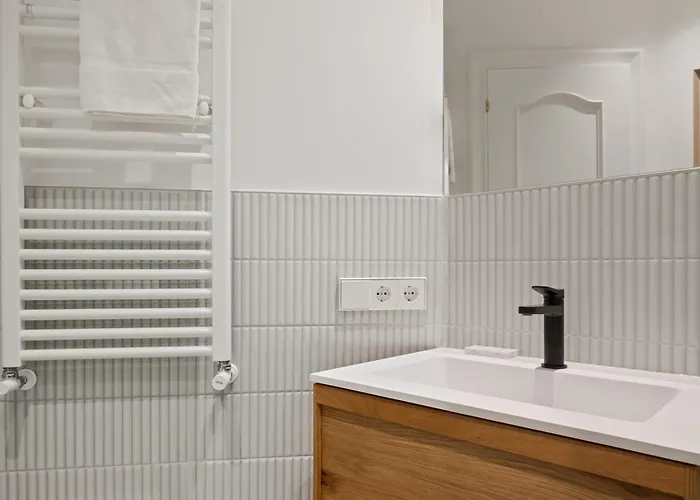 Apartament Miramar Attic By Feelfreerentals *