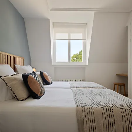 Appartement Miramar Attic By Feelfreerentals *