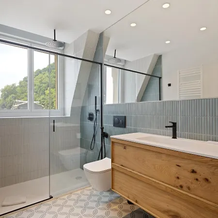 Appartement Miramar Attic By Feelfreerentals *