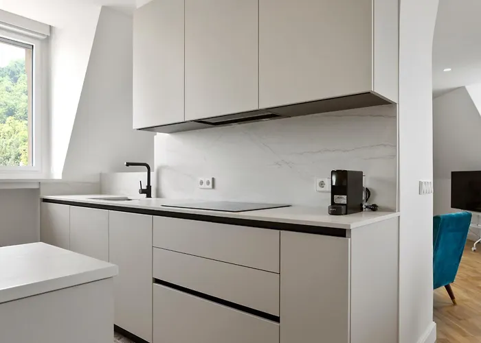 Miramar Attic By Feelfreerentals Appartement